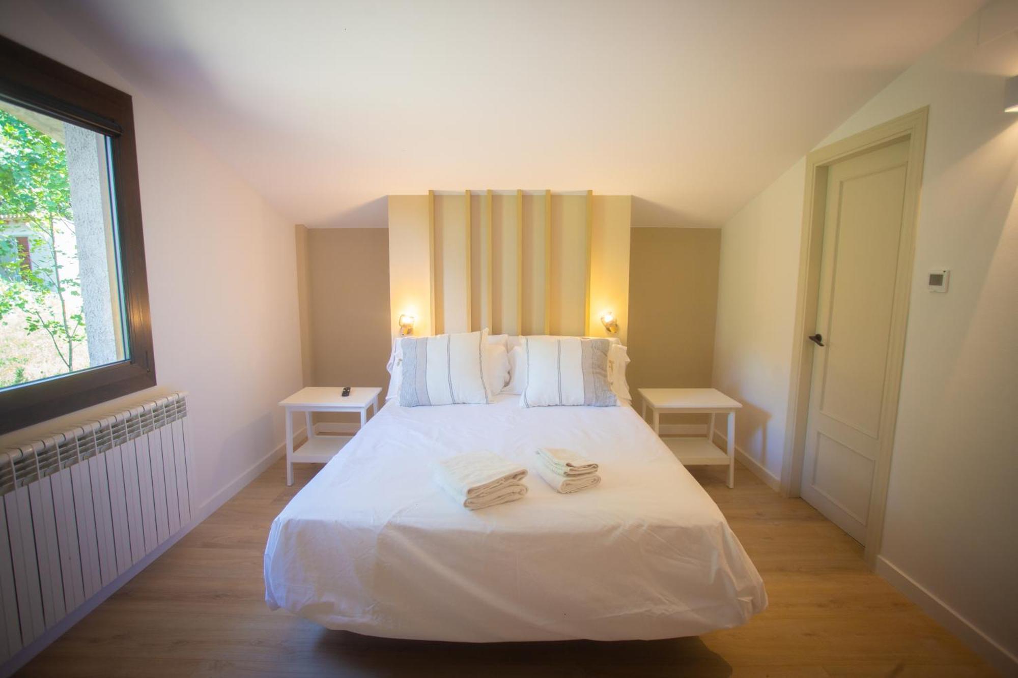 Hotel L'Indret Del Pedraforca Adults Only Saldés Esterno foto